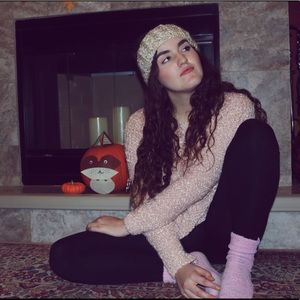 Pink knitted sweater🌸